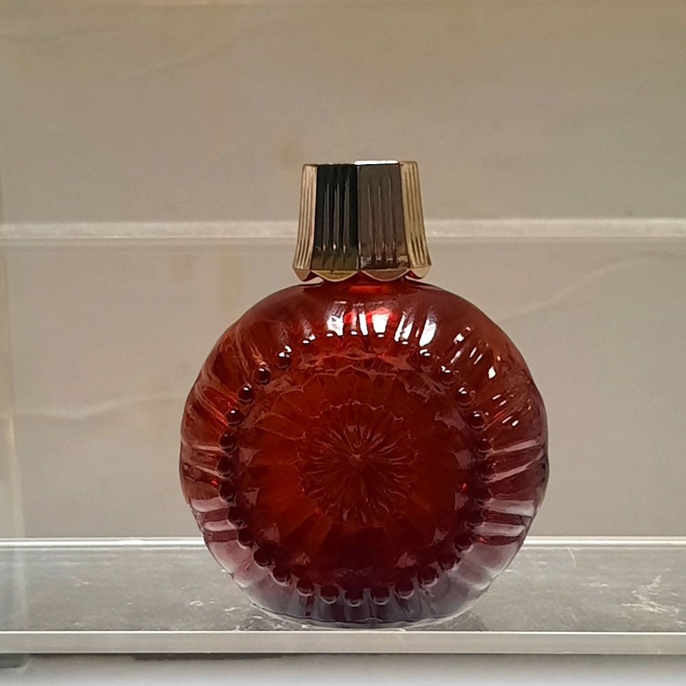 NEW | RARE Vintage Charisma by Avon in Cranberry Parfumée Bottle